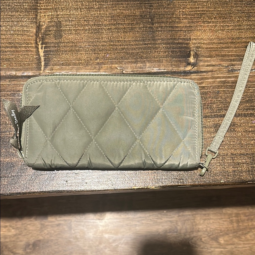 Quilted Olive Green Tote Bag and wallet - Picture 5 of 10